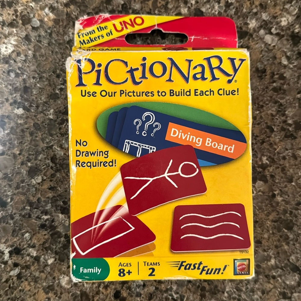 NEW Pictionary card game set